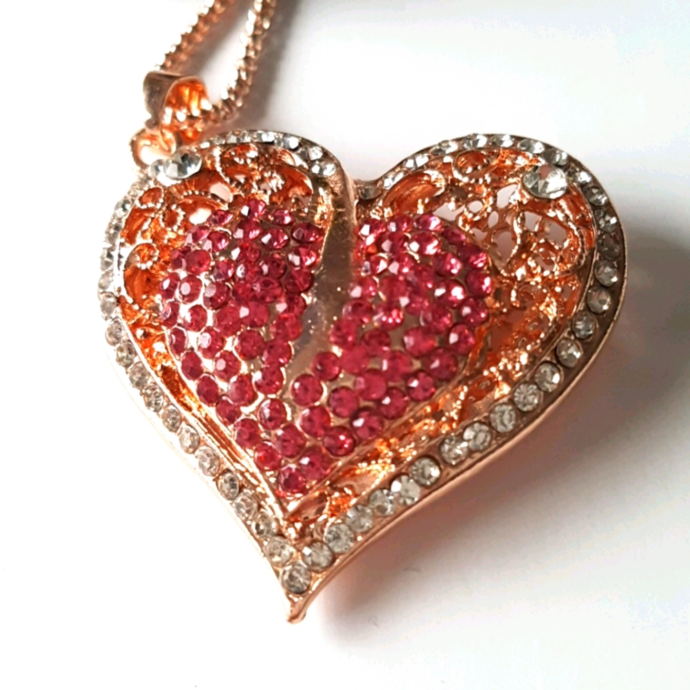 Betsey Johnson Style Necklace Heart Crystal Pendant